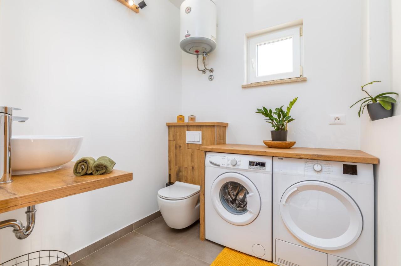 Apartman Nina Fažana エクステリア 写真